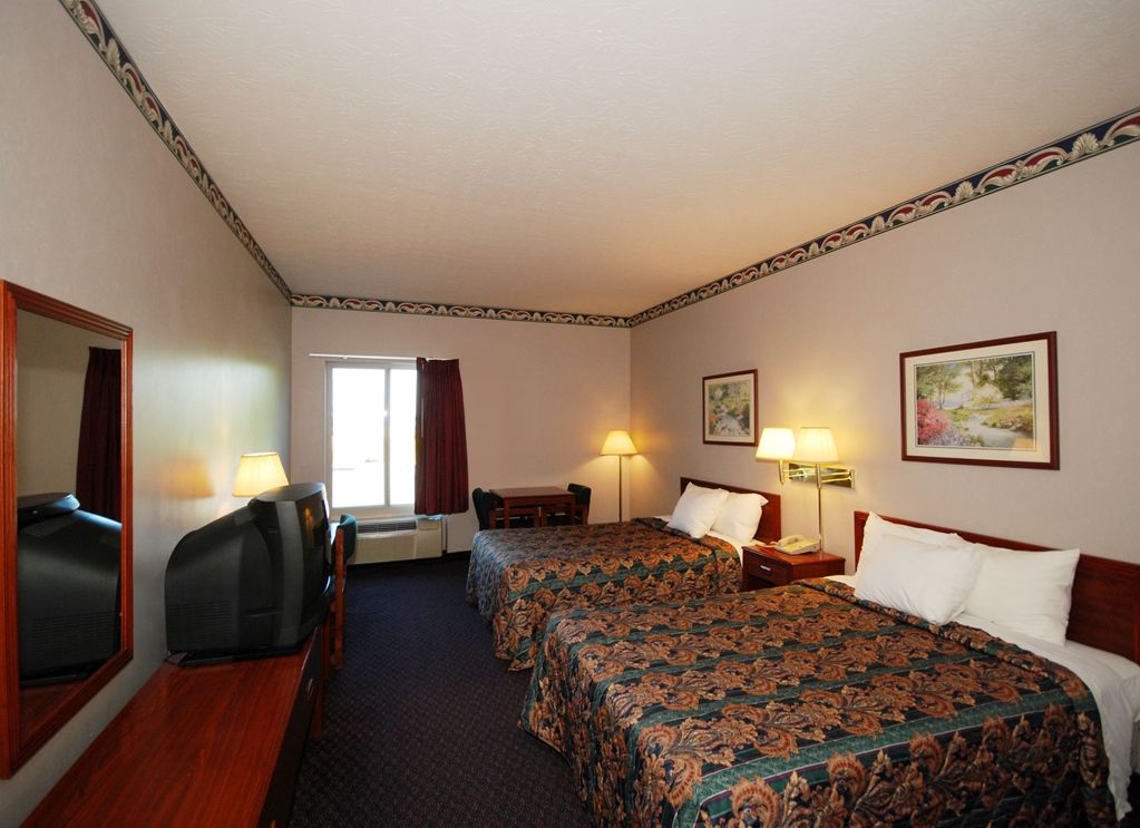 Springfield Inn Ky Room photo